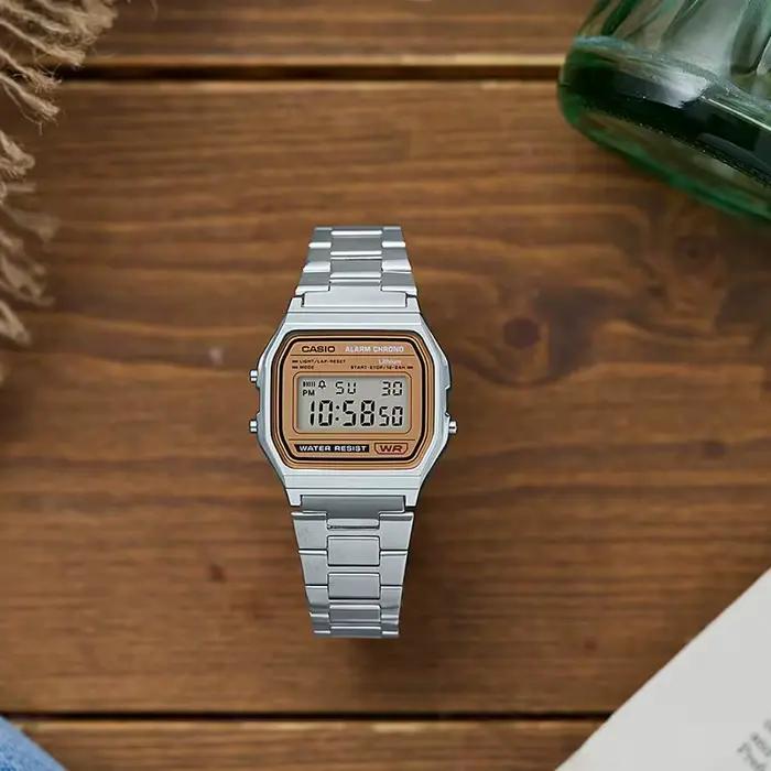 Montre électronique CASIO A158WEA-9 rétro