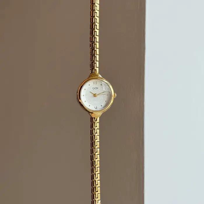 GEDI dames montres de luxe de haute qualité Quartz femme montre Simple petit cadran délicat Bracelet mode femmes accessoires