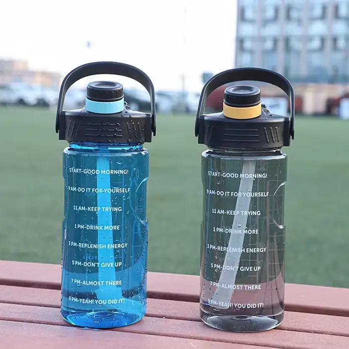 Grande bouteille d'eau de motivation en plastique PP sans BPA pour sportifs et étudiants occasions spéciales