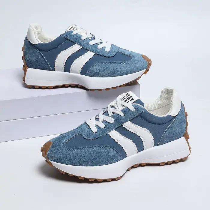 Chaussures de sport pour femmes 2026 Nouvelle collection Printemps Automne Marque Vulcanisée Chaussures décontractées Légères Plates Respirantes Chaussures pour femmes Zapatos De Mujer