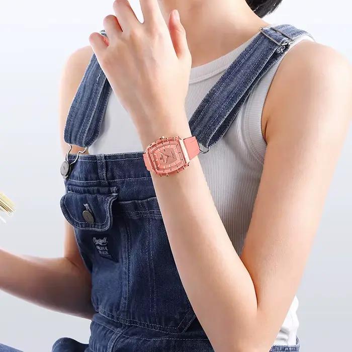 Montres originales NAVIFORCE pour femmes