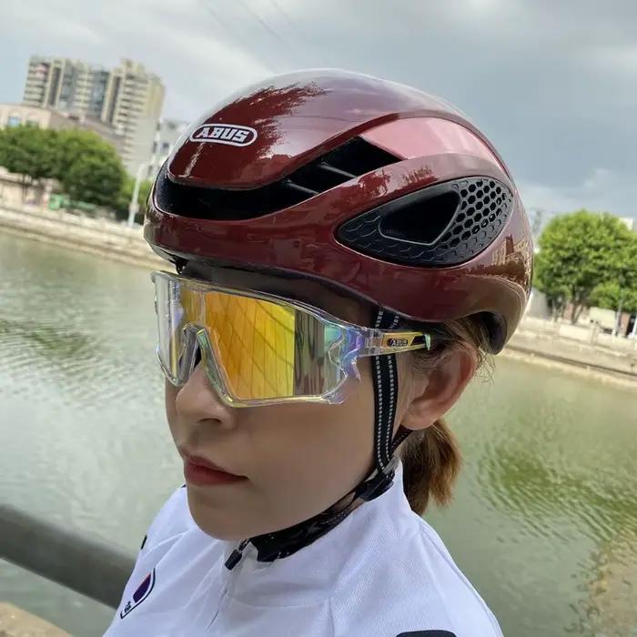 Casque de Vélo Ultra Léger pour Course de Contre-la-Montre et Sorties en Montagne et Route Universel pour Hommes et Femmes Occasions de Cyclisme