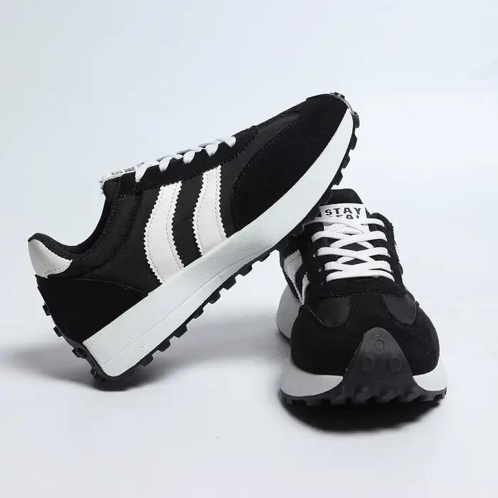 Chaussures de sport pour femmes 2026 Nouvelle collection Printemps Automne Marque Vulcanisée Chaussures décontractées Légères Plates Respirantes Chaussures pour femmes Zapatos De Mujer