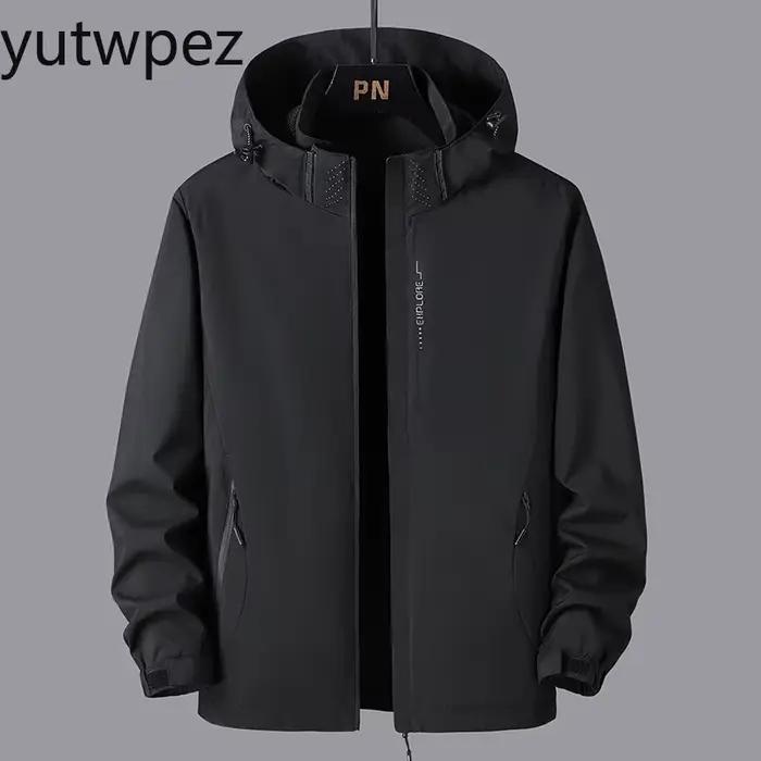 Veste de pluie imperméable et coupe-vent légère à capuche pour la randonnée