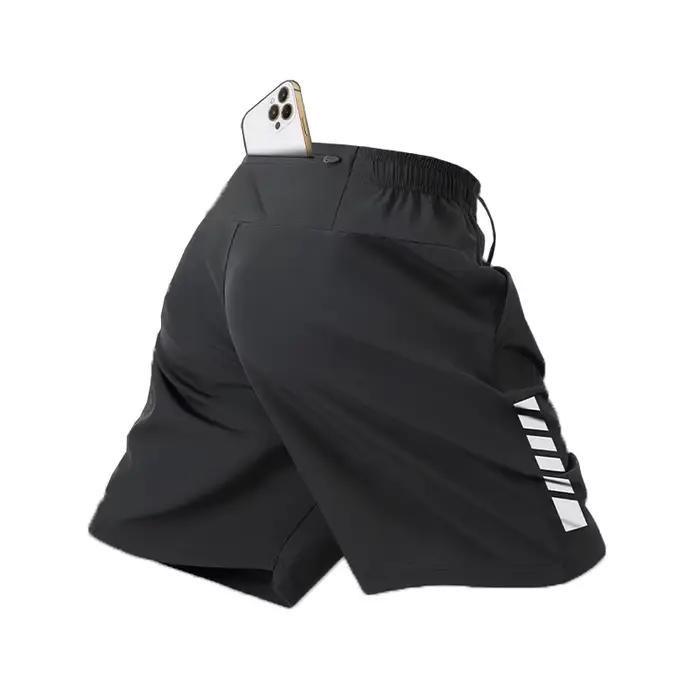 Nouveaux shorts de course noirs pour hommes