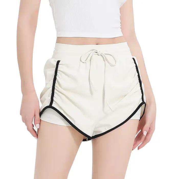 Short de sport pour femmes en été