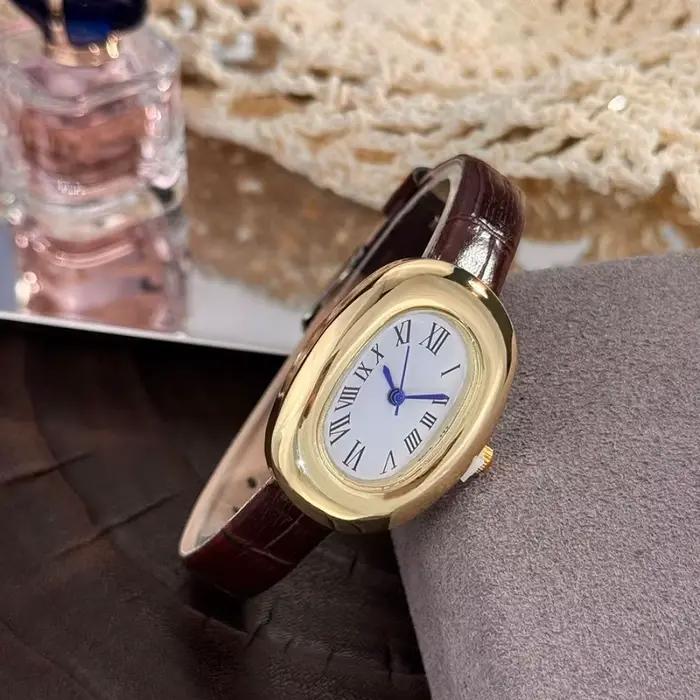 Montre-bracelet élégante pour femme