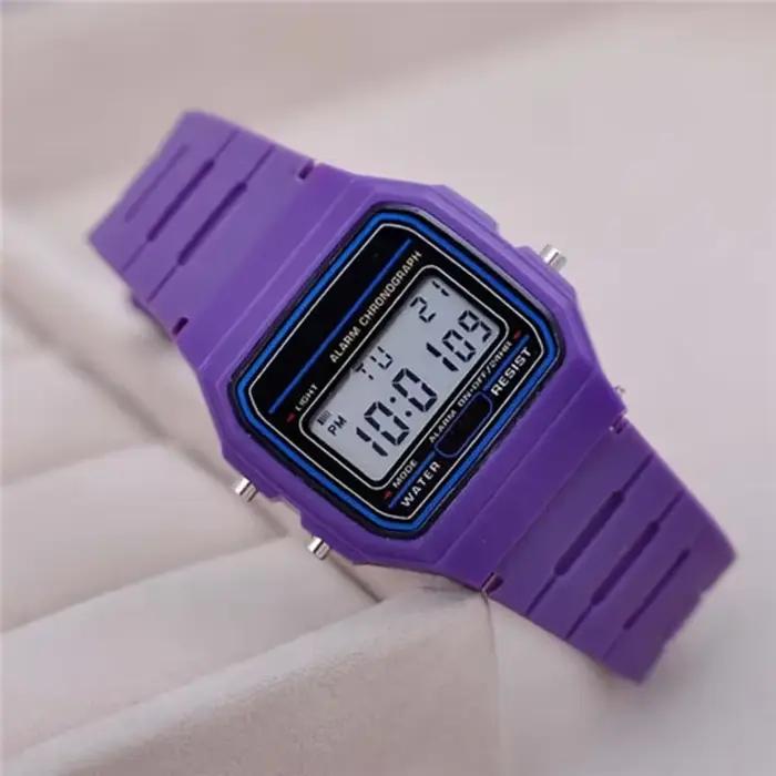 Montre numérique LED sport pour homme