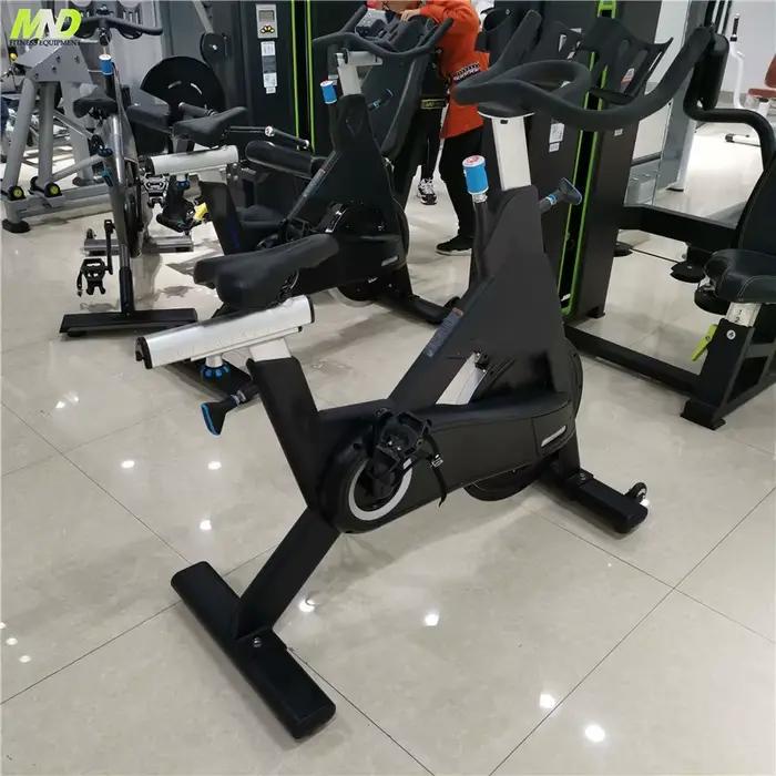 Cardio Fitness résistance magnétique réglable cyclisme en salle vélo d'exercice stationnaire