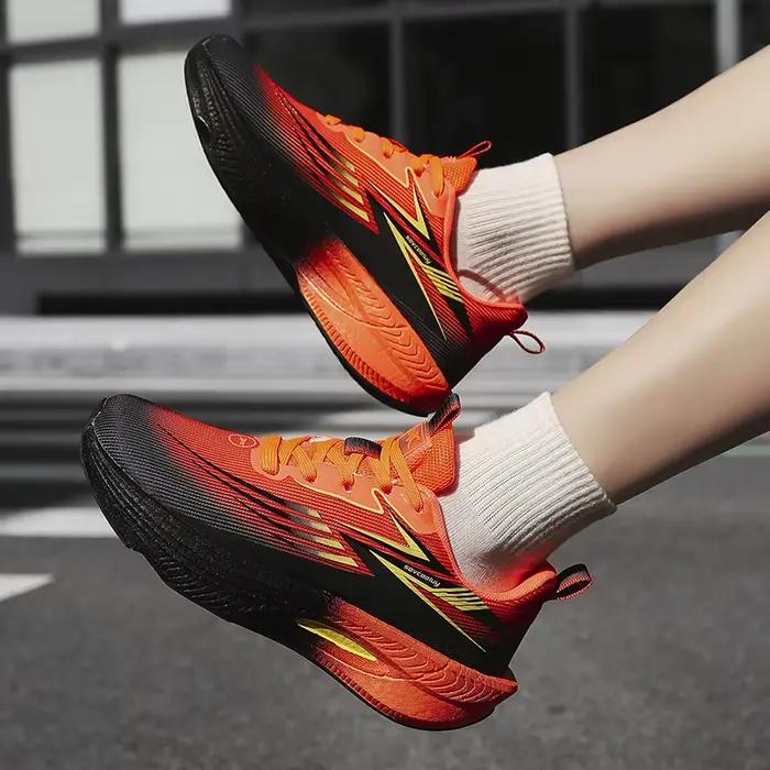Chaussures de course Marathon spécialisées pour hommes, athlétiques, avec plaque en carbone, confortables, légères, pour femmes, entraînement, baskets de basketball