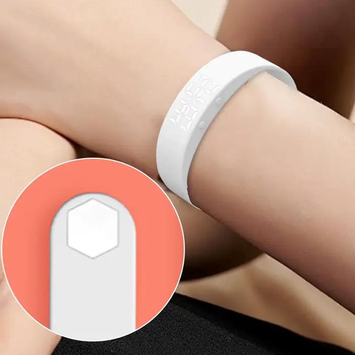 Bracelet de suivi d'activité physique