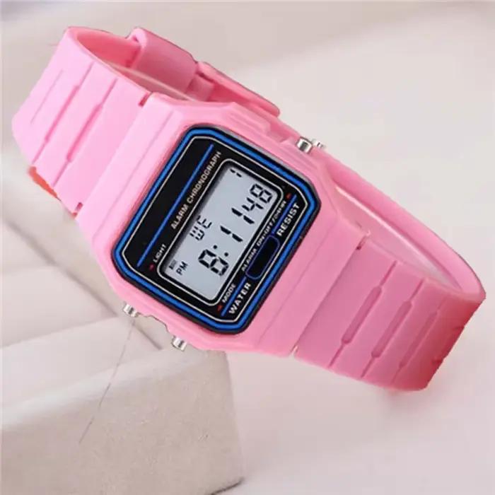 Montre numérique LED sport pour homme