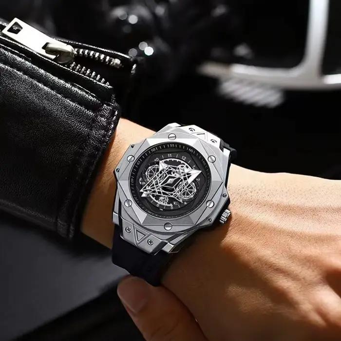 Montre-bracelet à quartz lumineuse pour homme avec bracelet en silicone