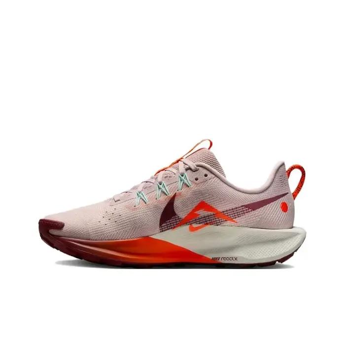 Nike Pegasus Trail 5 Chaussures de course basses résistantes à l'abrasion pour femmes Rose Orange Bl