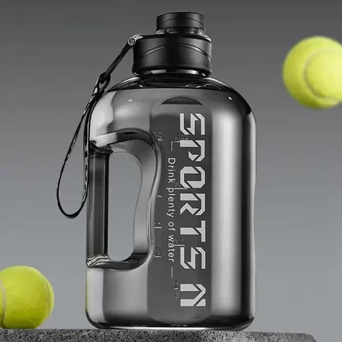 Bouteille d'eau de grande capacité de 2 litres