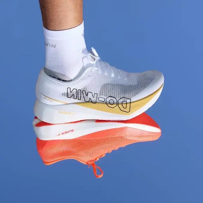 Chaussures de course les plus vendues pour hommes et femmes